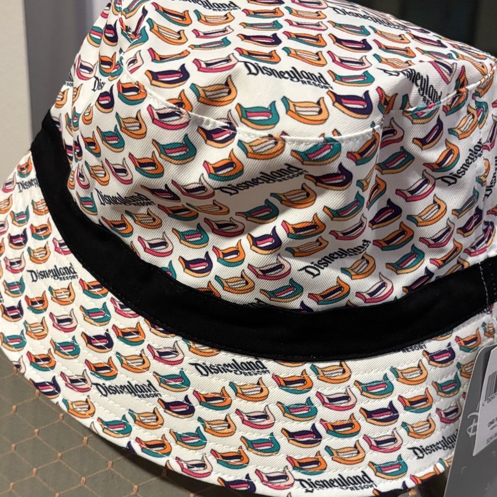 Disney Multicolor Resort Hat - Picture 1 of 3